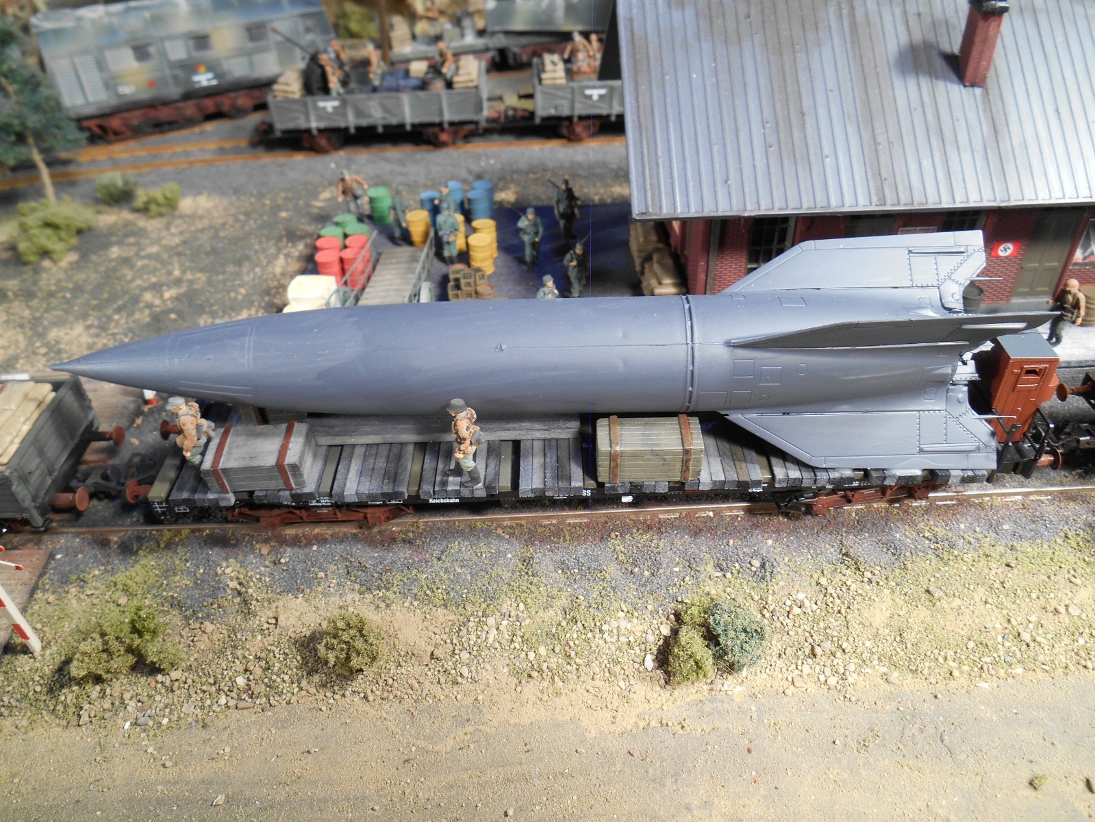 HO Roco Minitank German V4 Rocket Train Custom Detailed #A2744