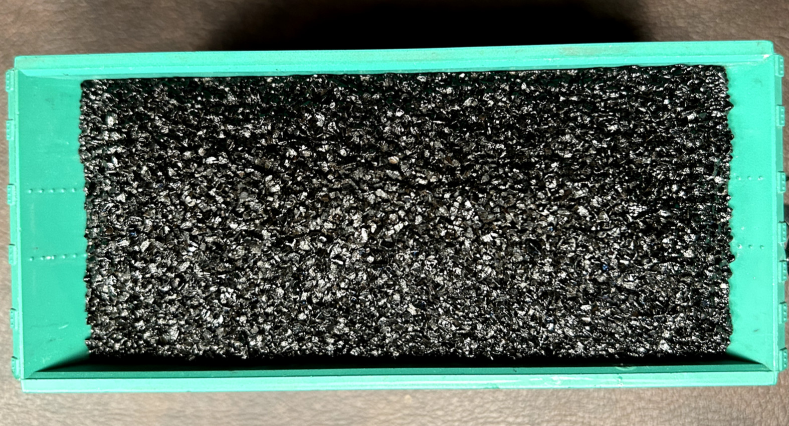 LIONEL COAL LOAD FOR O GAUGE ORE CAR. HAND MADE WITH BALLAST! NOT PLASTIC! READ!
