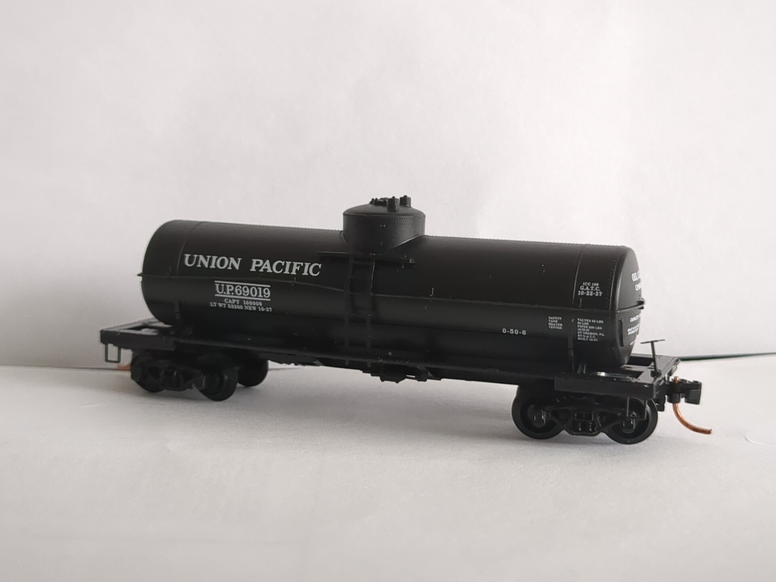 Unknown #69019 Union Pacific Tanker N-Scale