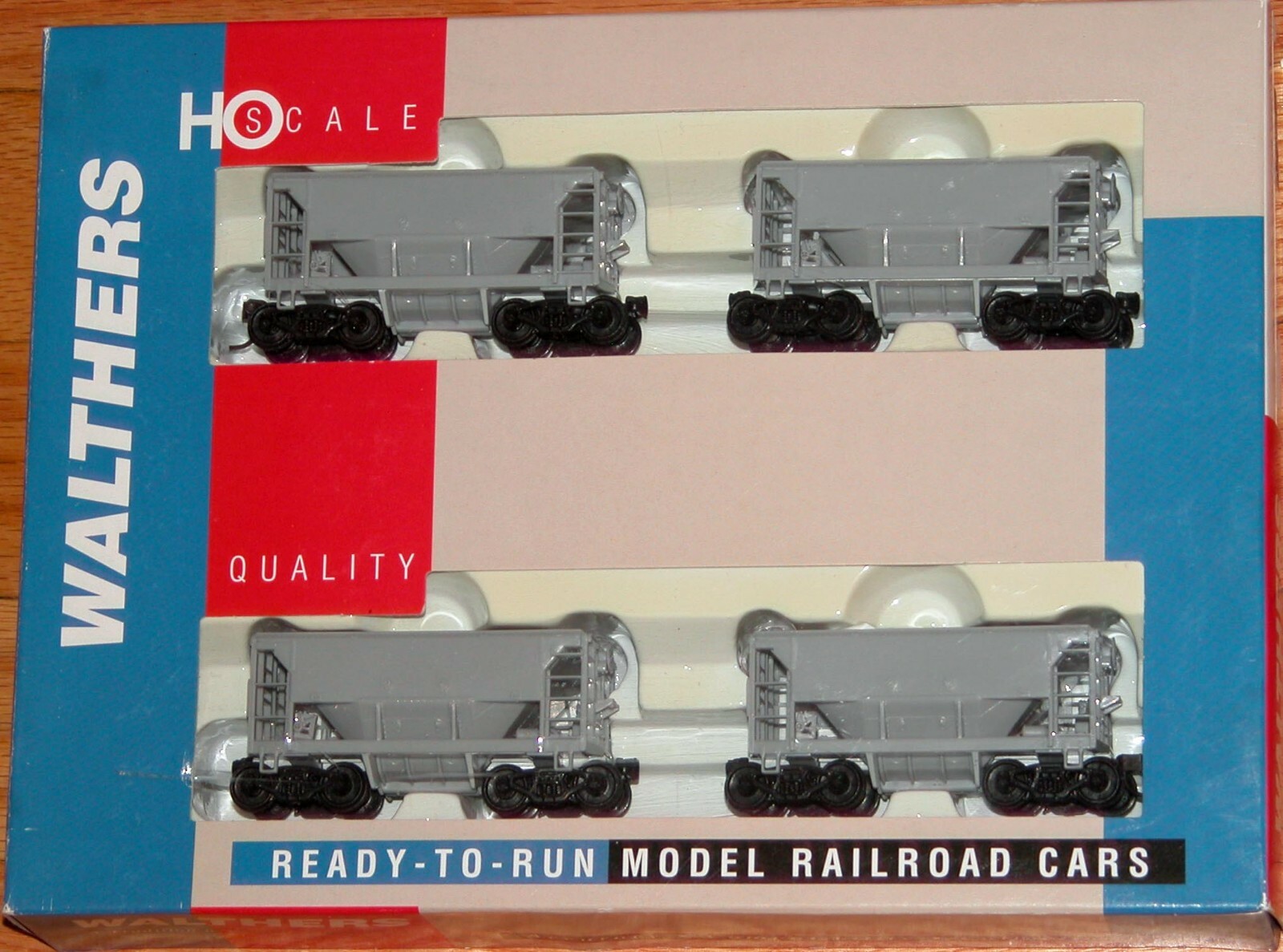HO WALTHERS 932-4400 ORE CARS 4 PACK UNDECORATED