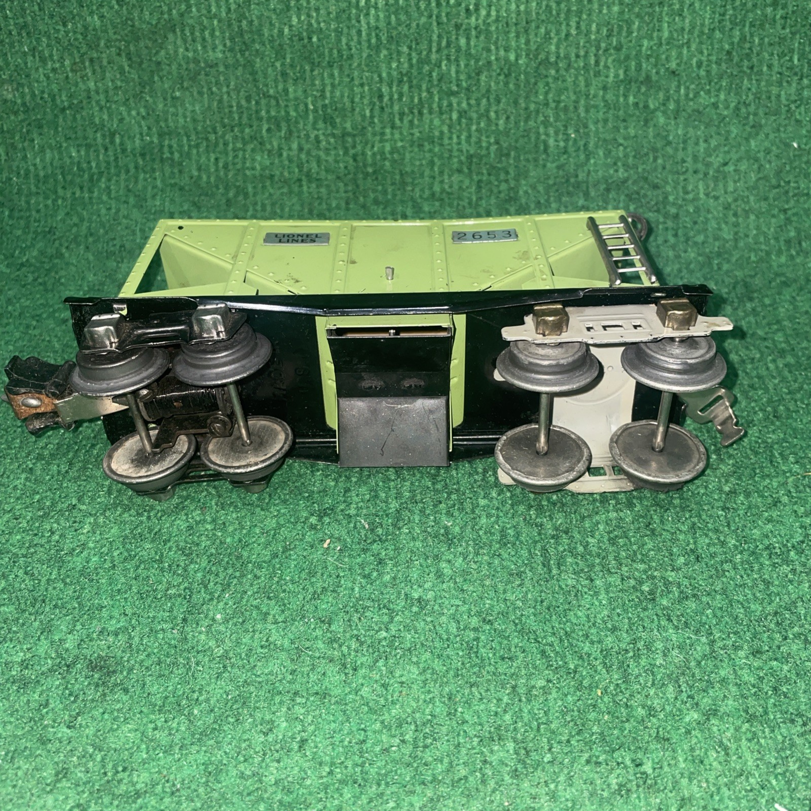LIONEL LINES PREWAR TIN PLATE O GAUGE GREEN SINGLE BAY HOPPER CAR # 2653