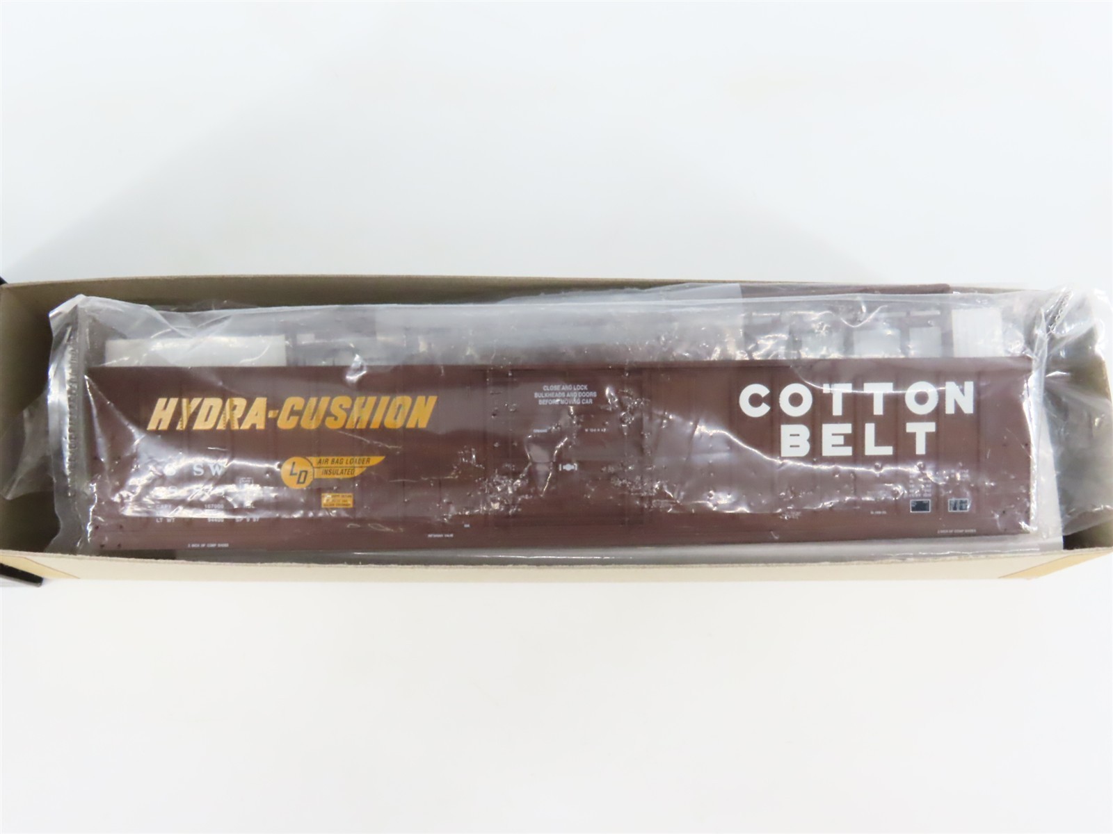 HO Scale Eel River Models Kit ERM-2503 SSW Cotton Belt 62′ 10″ Box Car #28858