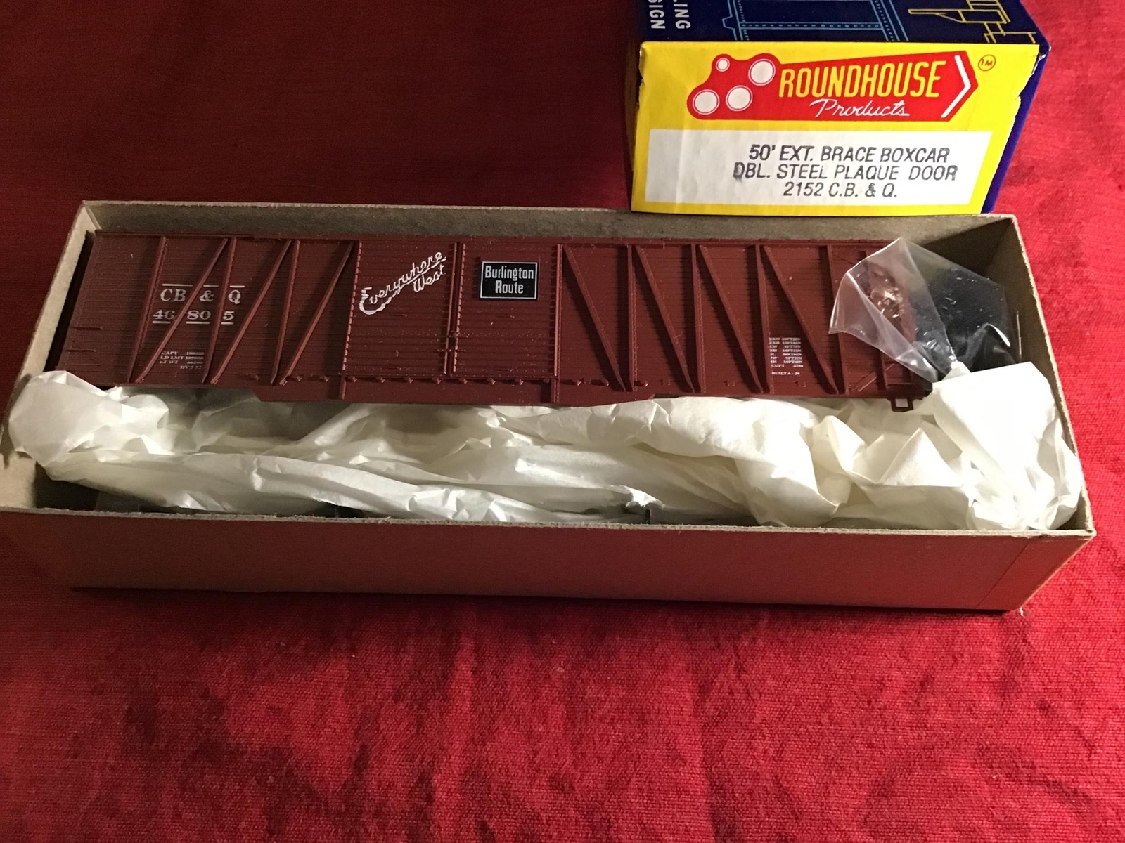 ROUNDHOUSE HO-SCALE 50’ C.B. & Q. BOXCAR KIT #2152 RD# 46805 BRAND NEW!!!