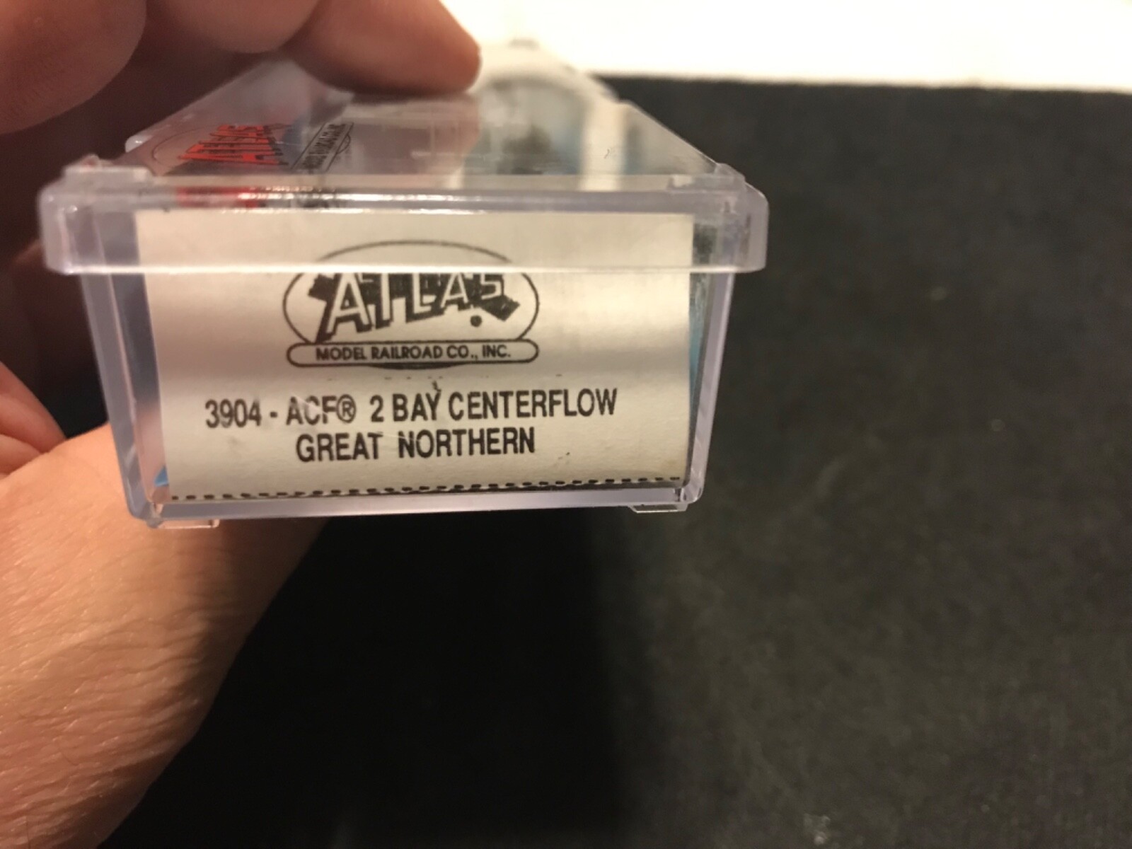 Atlas N Scale Train Cars 3904 2 Bay Centerflow Great Northern Railway GN 173858