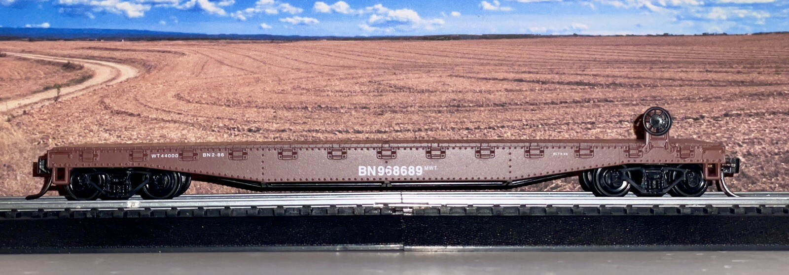 HO Athearn 1112 50′ Burlington Northern Work Train Flat Car BN 968689 MOW RTR