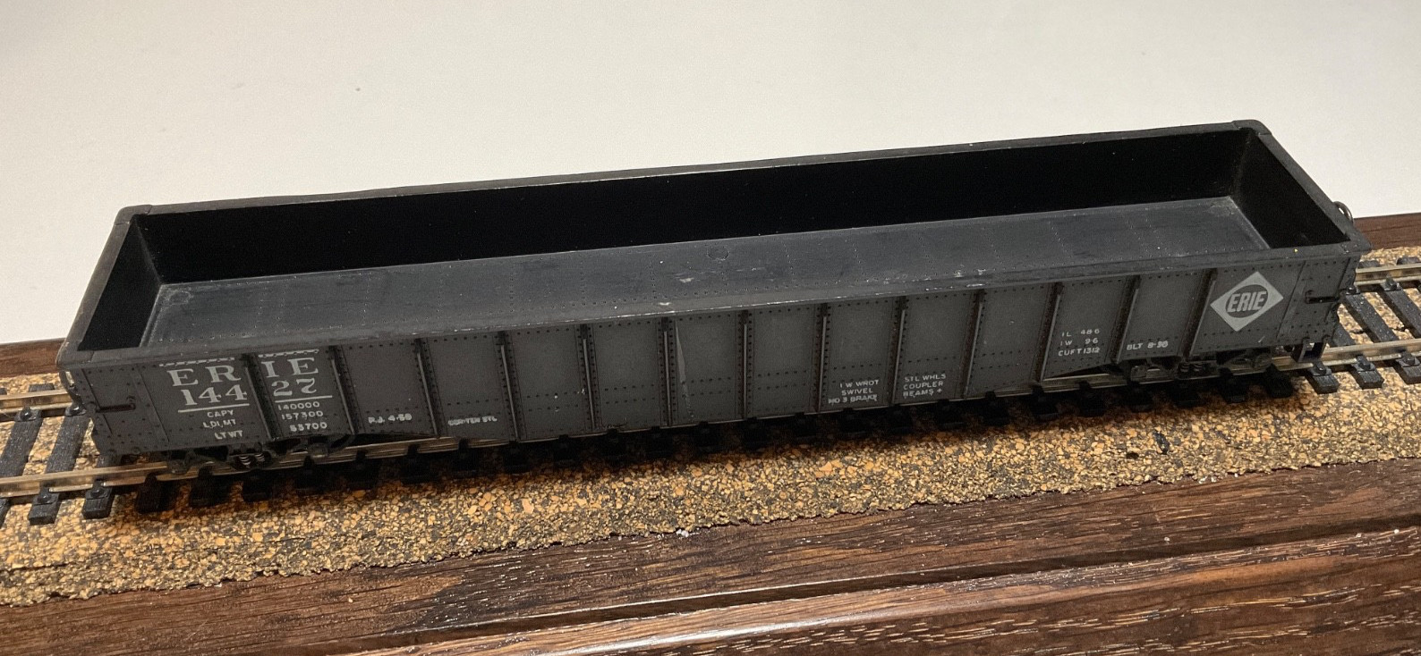 Used HO Scale GONDOLAS, Various Brands, Conditions Vary *You Pick*