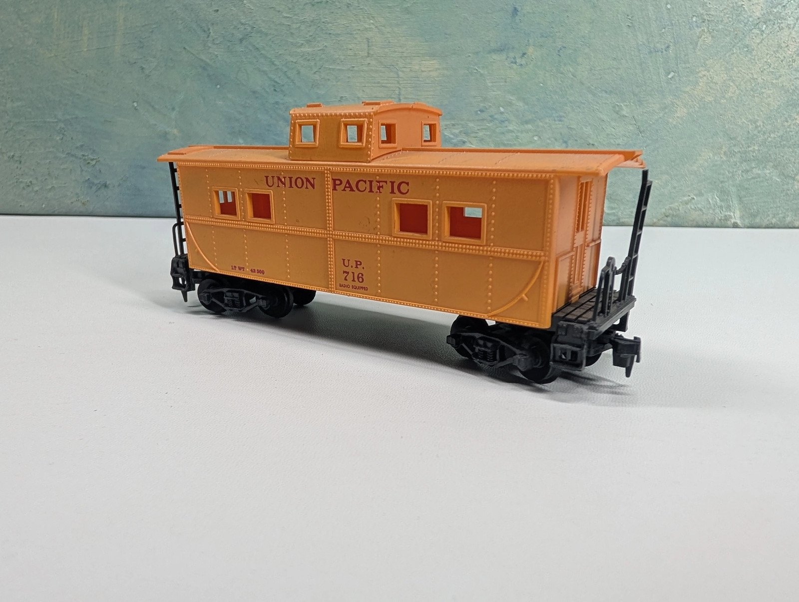 HO Scale Caboose Union Pacific UP #716 READ