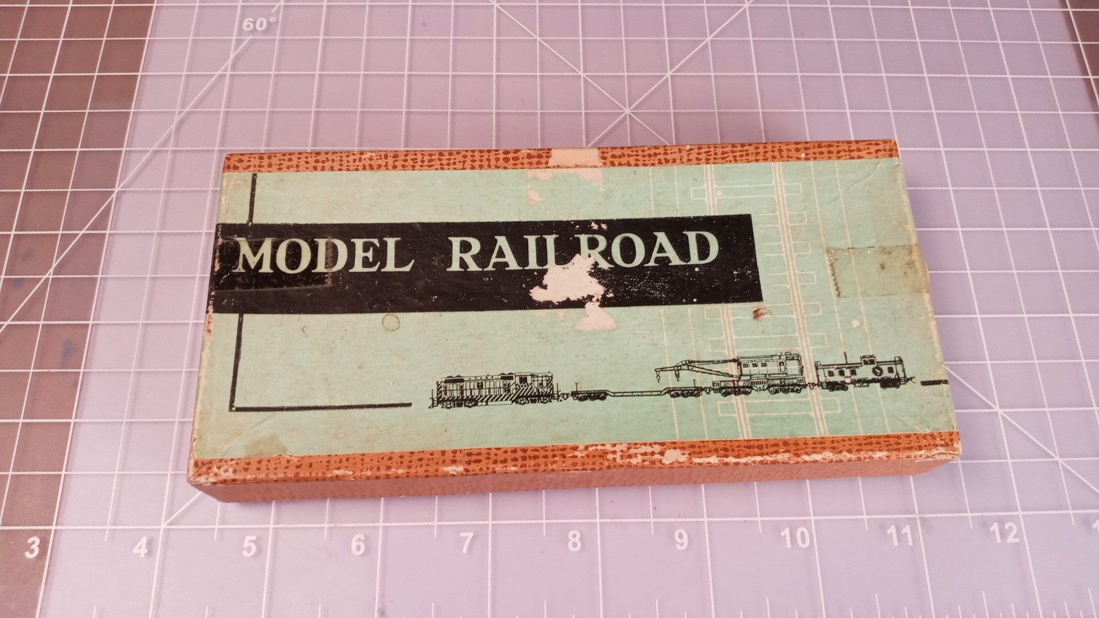 Model Railroad Reefer Berkshire Ham & Bacon, 1 end piece gone