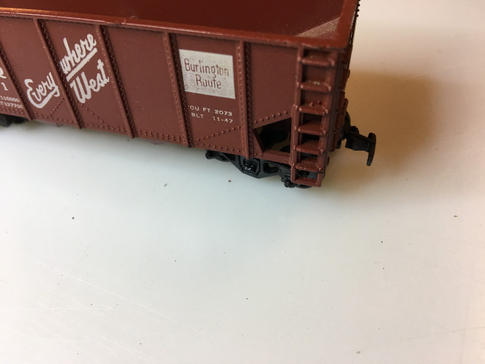 Burlington Route 2 Bay Open Hopper CB&Q 501 HO Scale Trains