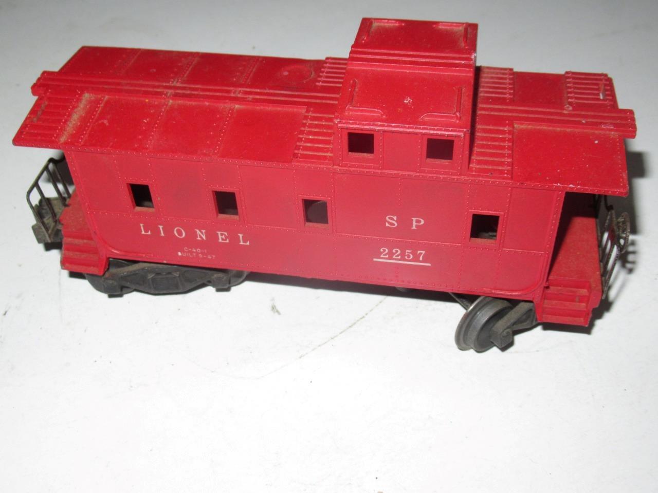 LIONEL- POST-WAR – 2257 S.P. CABOOSE – 027 – VG= M39
