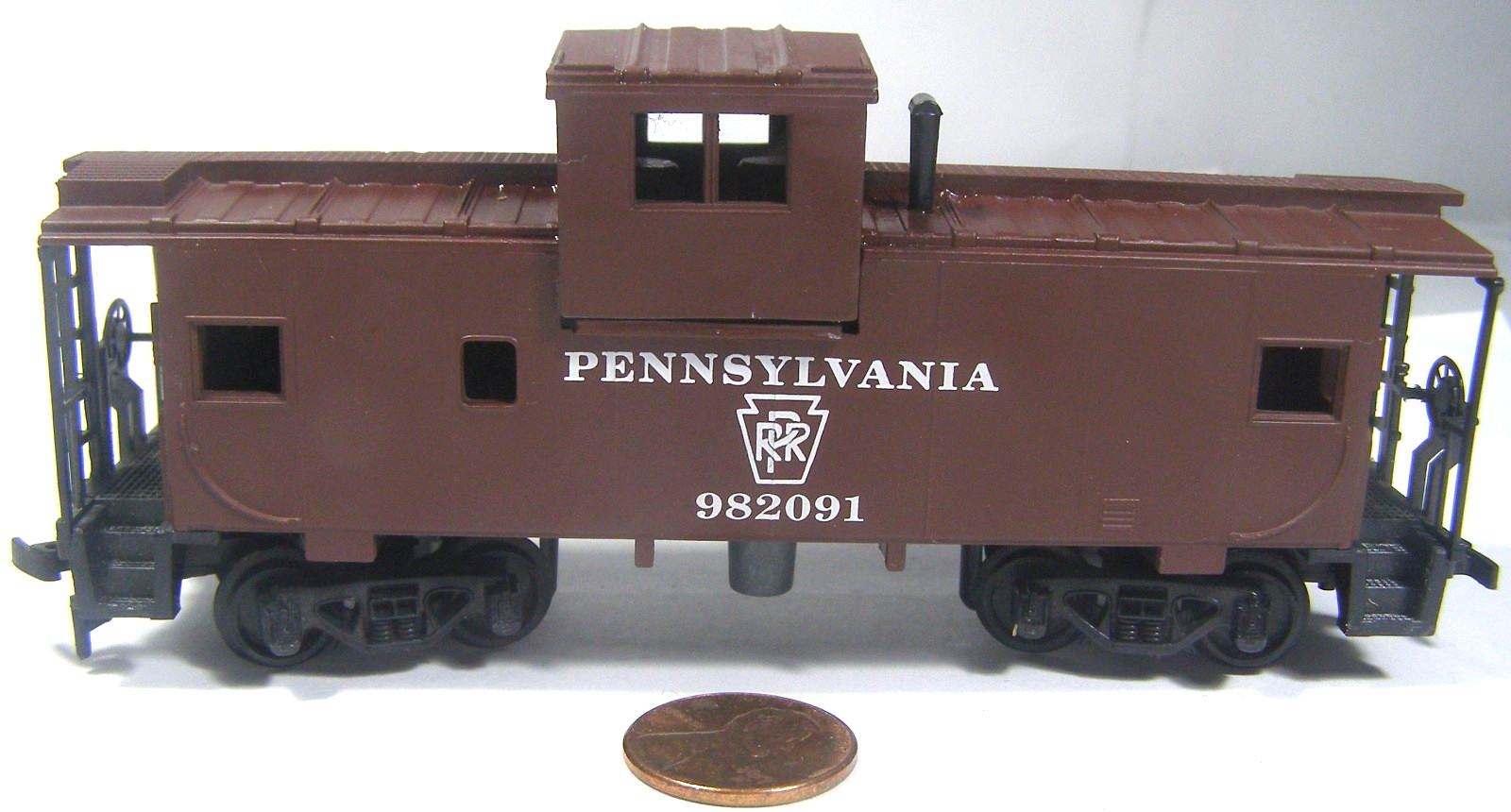 Unknown Brand Model RR HO Scale Caboose Pennsylvania RR 982091 Brown TX1