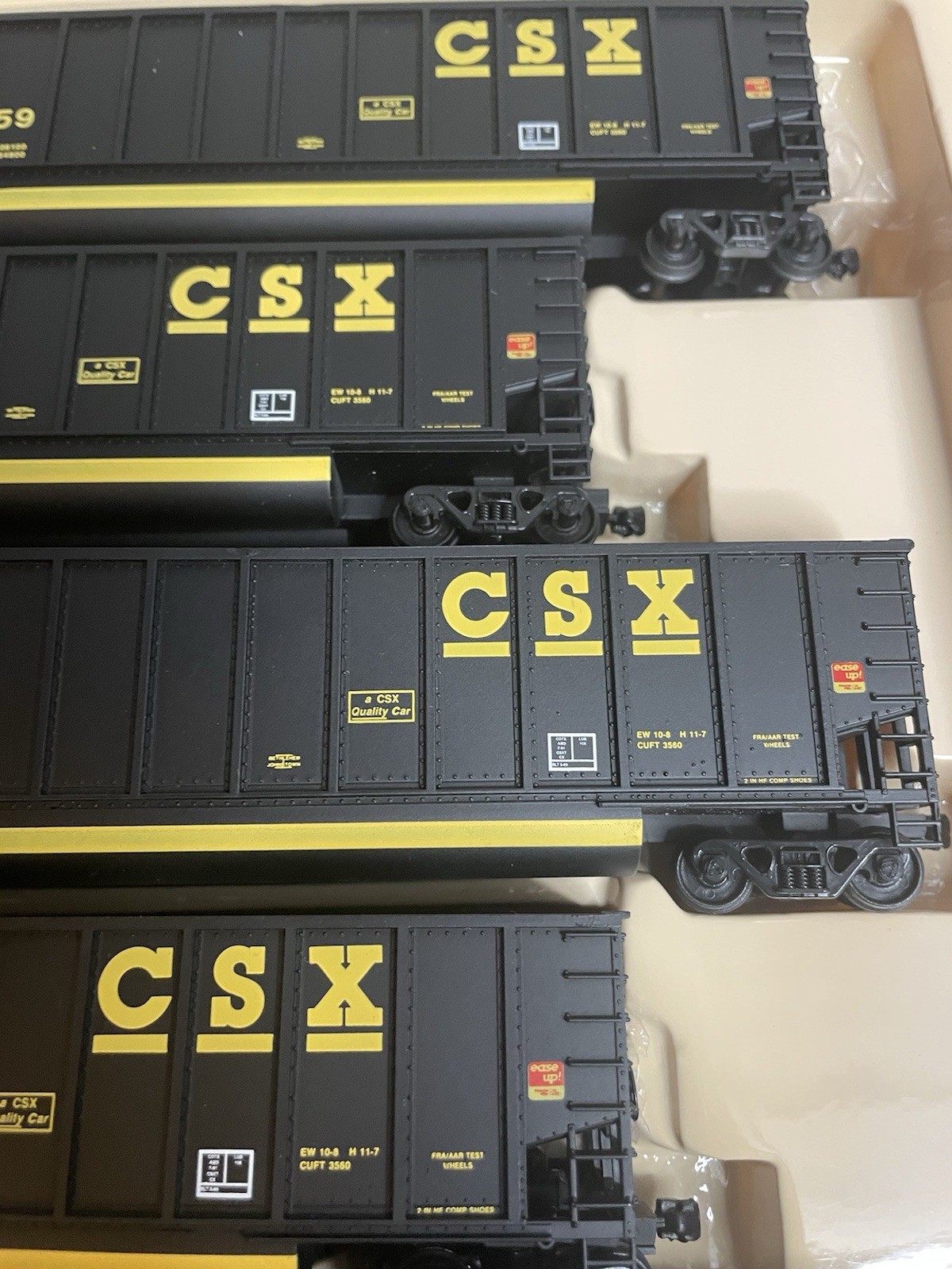 Walthers 932-5302 CSXT 6 Car Grain Hoppers PREOWNED