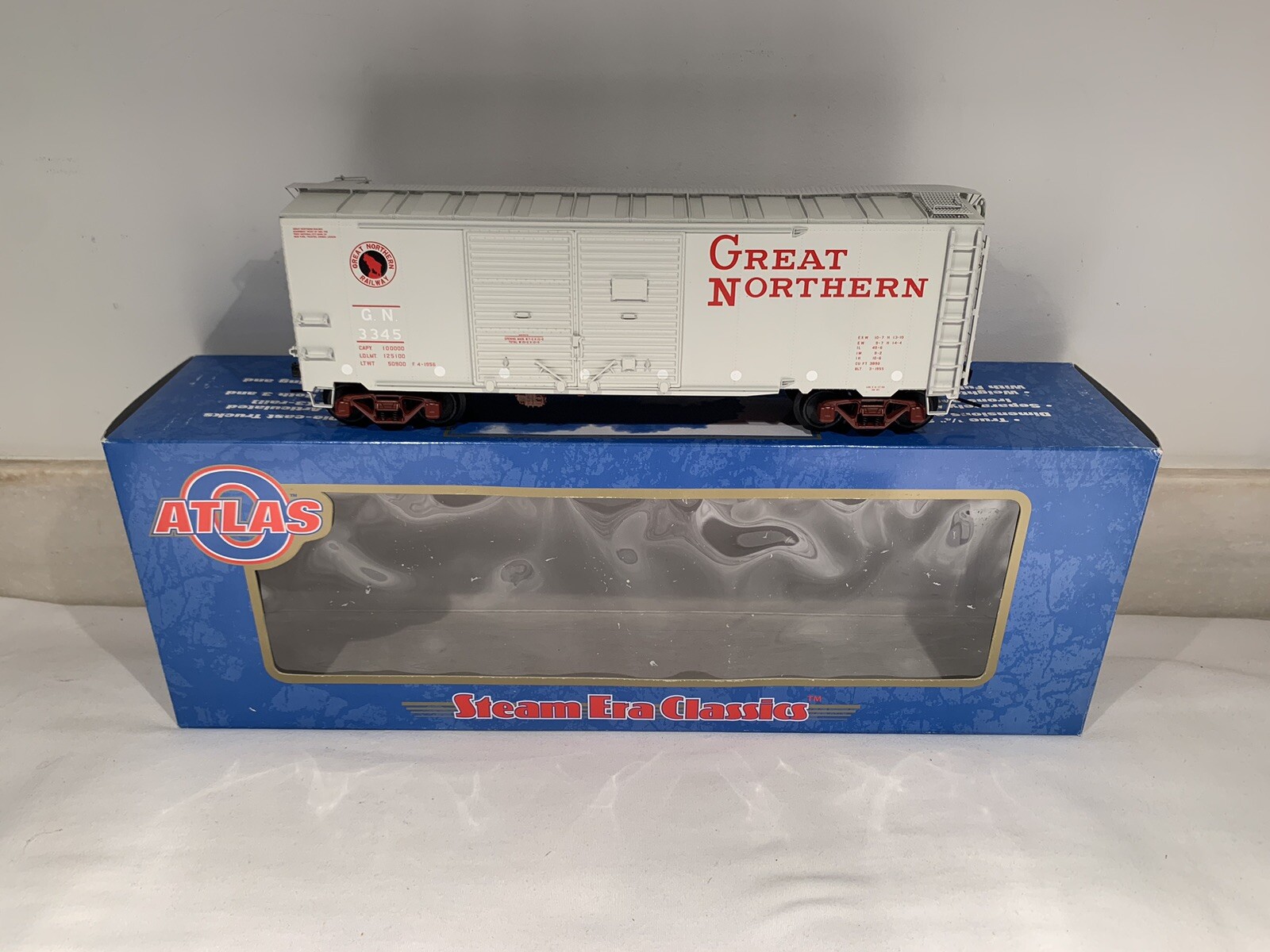 ATLAS O GREAT NORTHERN 40’ 1937 AAR DOUBLE DOOR BOXCAR W/ KADEES! (3 RAIL SCALE)